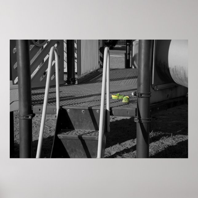 Grönt Shoes on Playground Print Poster (Framsidan)