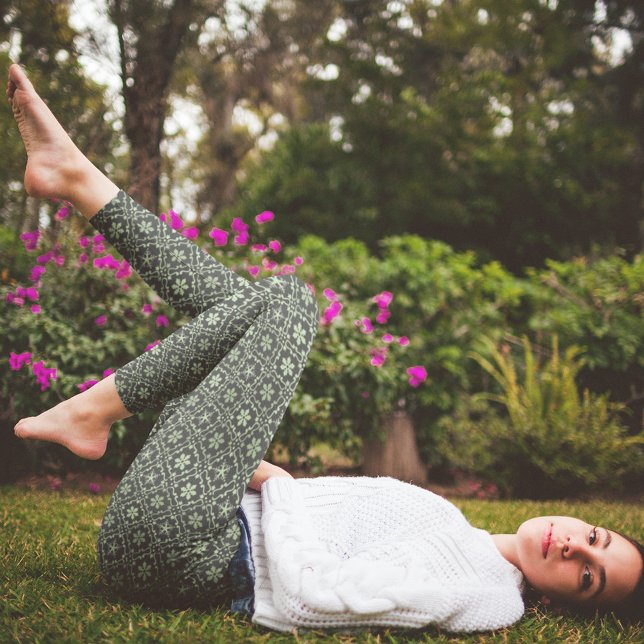 Grönt Snowflake Winter Mönster Leggings (Green snowflake pattern classic leggings design)