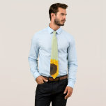 Grönt Solros Bröllop Tie Grönt Rand Slips<br><div class="desc">Vi presenterar vår solrosavdelning Bröllop, perfektens tillbehör för att komplettera er blommigt land, solrosmatade bröllop-attityd. Den här tiden förkroppsligar den fritt andliga och naturinspirerade estetik som bohemiska stil har, och tillför stollig och charm till er bröllop-ensemble. Vår solrosslips bröllop har ett vackert mönster med vibrerande solrosor med en grönt bakgrund...</div>