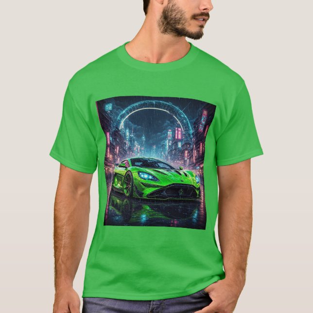 Grönt sportbil på Rainy Neon Street T Shirt (Framsida)