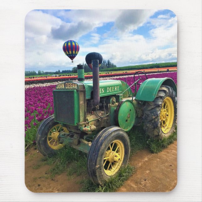Grönt Tractor in Tulip Fält, Oregon Musmatta (Framsidan)