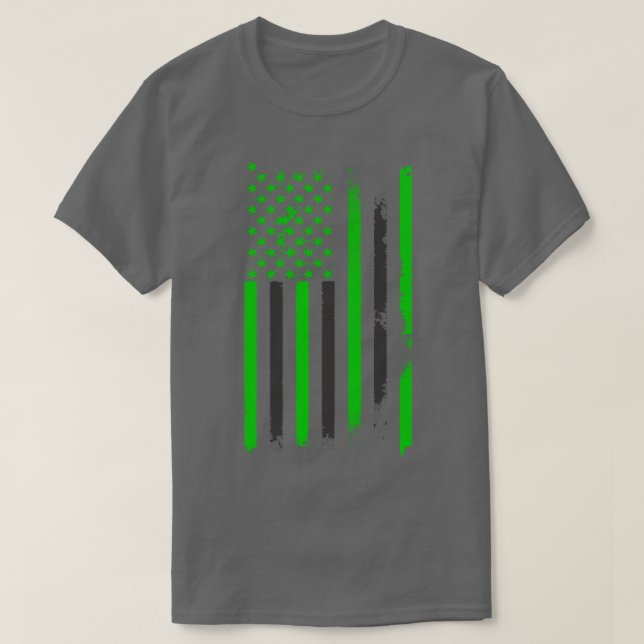 GRÖNT US FLAGGA T SHIRT (Design framsida)