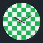 Grönt Vit kontrollerad Mönster Stor Klocka<br><div class="desc">Grönt- och vitkontrollsrutor för geometriska rutor Mönster design</div>