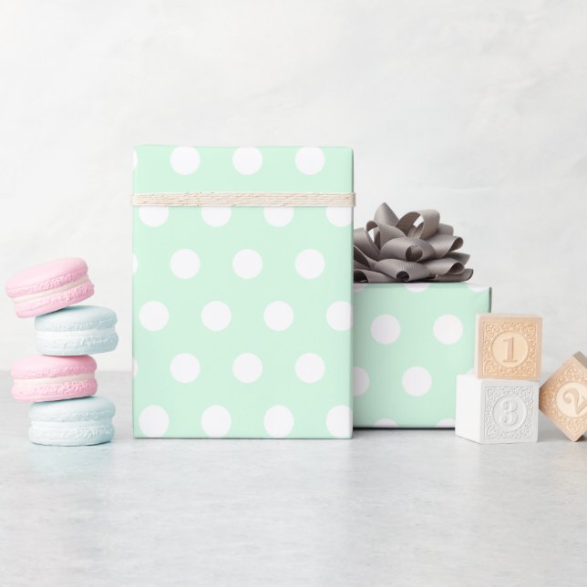 Grönt & vit pastel Polkadots Elegant Babykläder Presentpapper (Baby Shower)