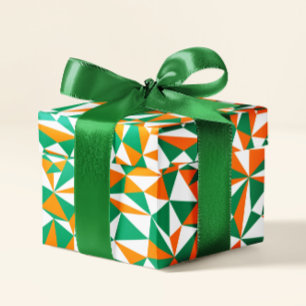 Grönt White Orange Irish Flagga Färg Geometric Rol Presentpapper