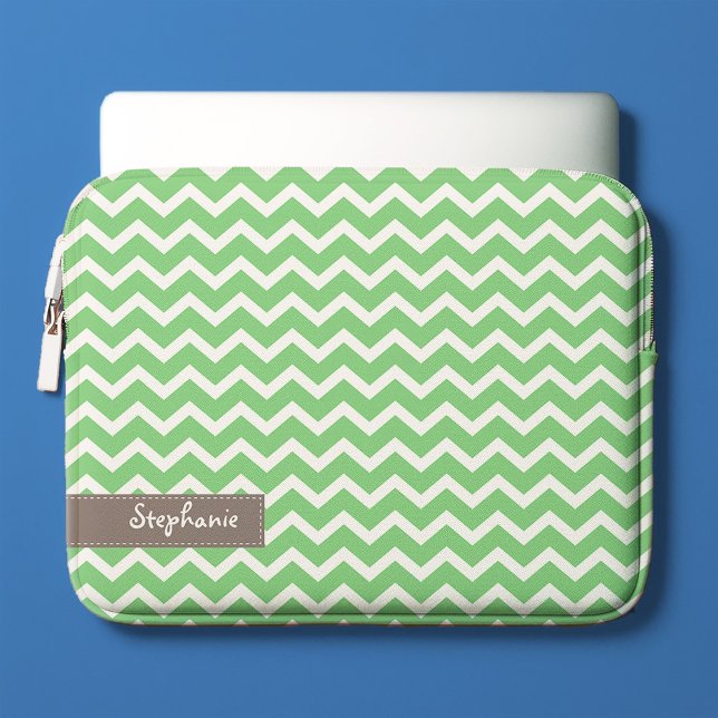 Grönt Zig Zag Chevrons Mönster Laptop Fodral (Skapare uppladdad)