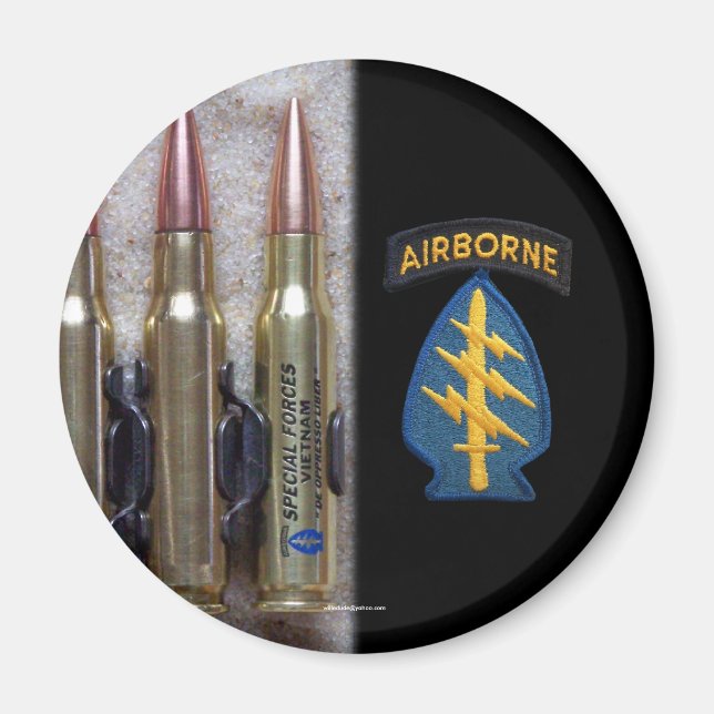 grönten för speciella styrkor har gruppnamn Magnet (Framsidan)