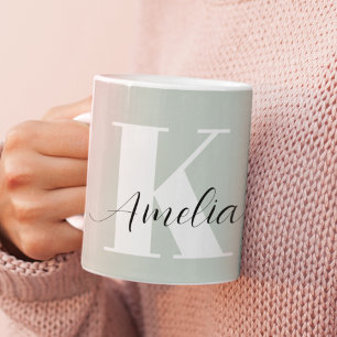 Grönten personlig Monogram Script Sage Kaffemugg