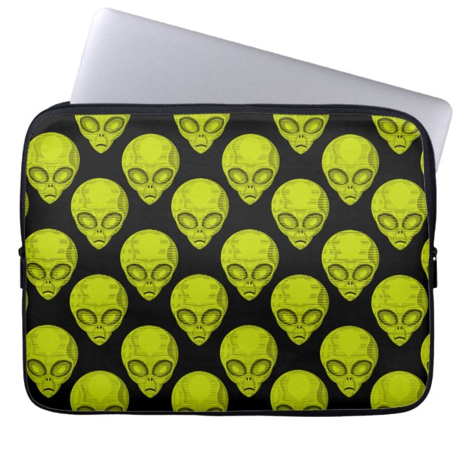 Gröntens främmande huvuden laptop sleeve (Framsidan)