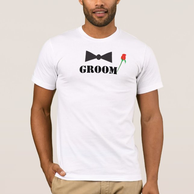 Groom Bowtie Röd ros T-shirts (Framsida)