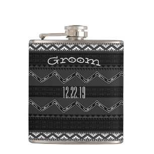Groom Flask Mustache Fickplunta
