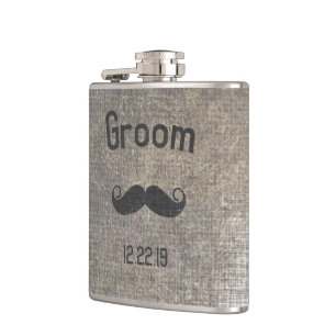 Groom Flask Mustache Fickplunta
