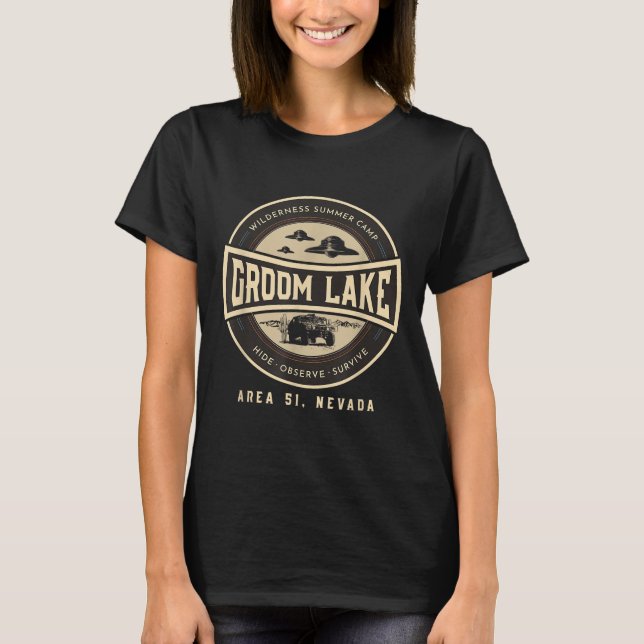 Groom Lake Summer Wilderness Camp - Funny Area 51  T Shirt (Framsida)