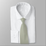 Groom Marskalkar Initialer Soft Sage Grönt Bröllop Slips<br><div class="desc">Groom Marskalkars Initialer Soft Sage Grönt Bröllop. En snyggt sliter i blekens mjuka grönt för trippen och hans marskalkar. Gömt på baksidan kan du lätt anpassa initialer så att det inte kan finnas några missförstånd om vem som binder tillhören till vem! Färg och typsnittet för initialer och även sliten färg...</div>