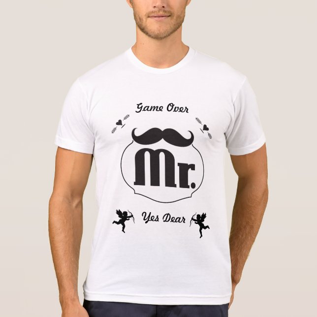 Groom Mustache spelar Tee Shirt (Framsida)