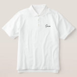 Groom Polo Shirt<br><div class="desc">Groom Polo Shirt,  som visas i vitt med svart,  broderad text.</div>