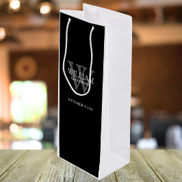 Groomsman Gift Namn Simple Elegant Black & White