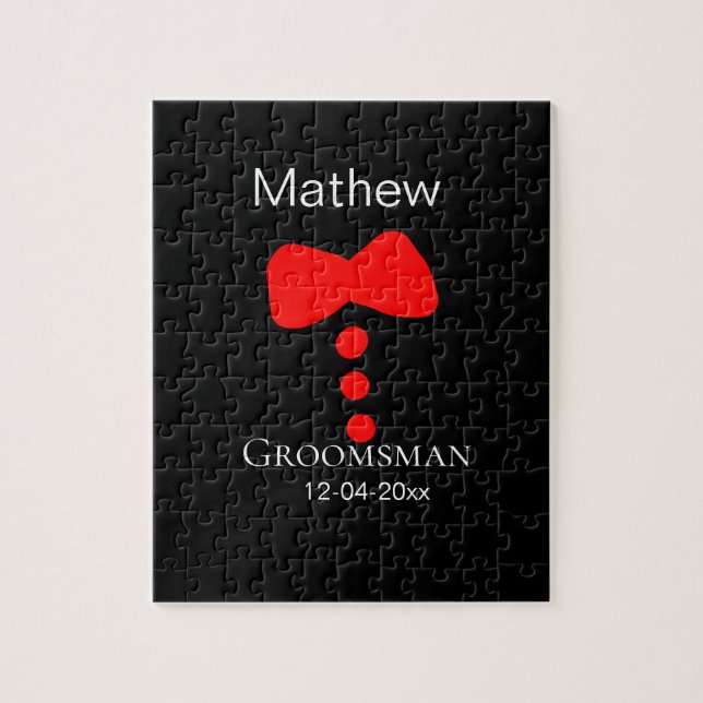 Groomsman lägger till namn-årets svarta skjortor t pussel (Vertikal)