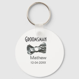 Groomsman lägger till namn datum år grått-kolvstex nyckelring