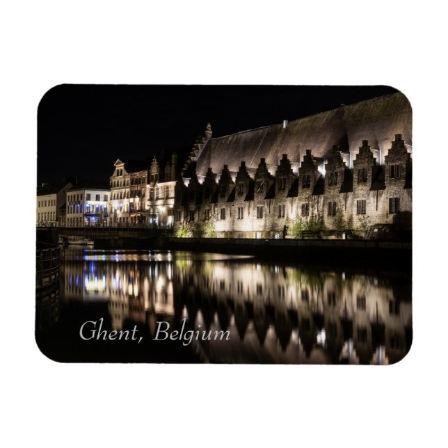 Groot Vleeshuis, Gent, Belgien på natten Magnet (Horisontell)
