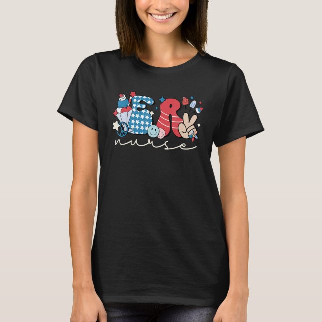 Groovy 4th of July ER Nurse Patriotic Emergency Ro T Shirt (Framsida)