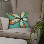 Groovy 60s 70s Hippie Flower Turcos Retro-Daisy Kudde<br><div class="desc">Denna turkos, denna återdesign skryter med ett kalejdoskop av varma, jordnära tonar som symboliserar 60- och 70-talets innersta väsen, och bjuder in dig till världen som inte är något kort av tillväxt. Den har en hypnotisk, blominspirerad motiv som utstrålar i en bländande visning av orangar, gulter och gröntar, kalk och...</div>