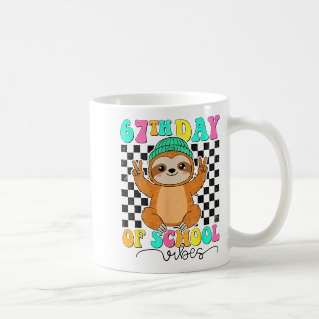 Groovy 67 Days Of School Funny 67 Students Peace S Kaffemugg (Höger)