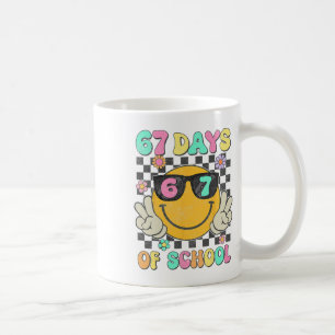 Groovy 67 Skoldagar T-Shirts Lärare Barn 67 Da Kaffemugg
