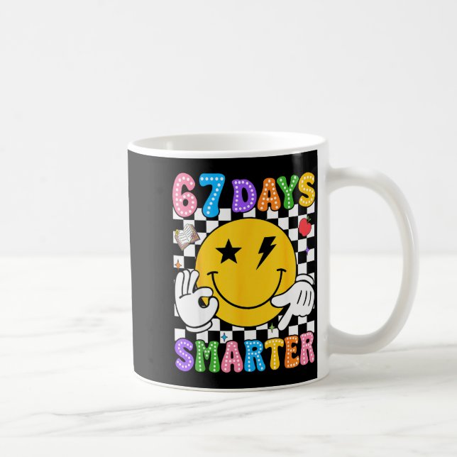 Groovy 67th Day Of School Shirt 67 Days Smarter Te Kaffemugg (Höger)
