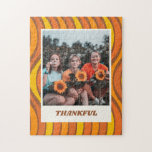 Groovy 70-talets Orange Brun Anpassningsbar Foto f Pussel<br><div class="desc">Groovy 60-talets 70-tal Fall Orange Brun Anpassningsbar Fototänkbart pussel</div>