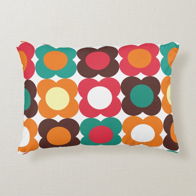 Groovy 70s Retro Flower Pattern | Bold Boho Floral Prydnadskudde (Framsidan)