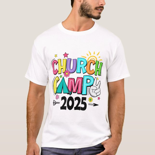 Groovy Church Camp 2025 Matching Christian Camp T Shirt (Framsida)