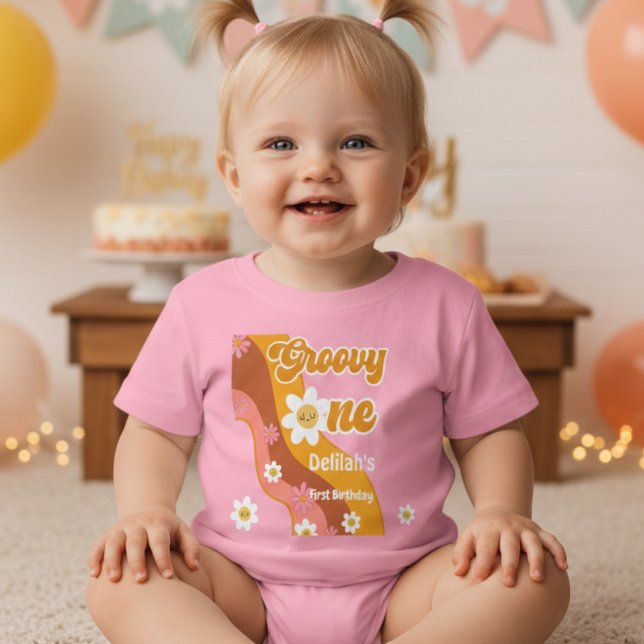 Groovy en vintage första födelsedagen t shirt (Skapare uppladdad)