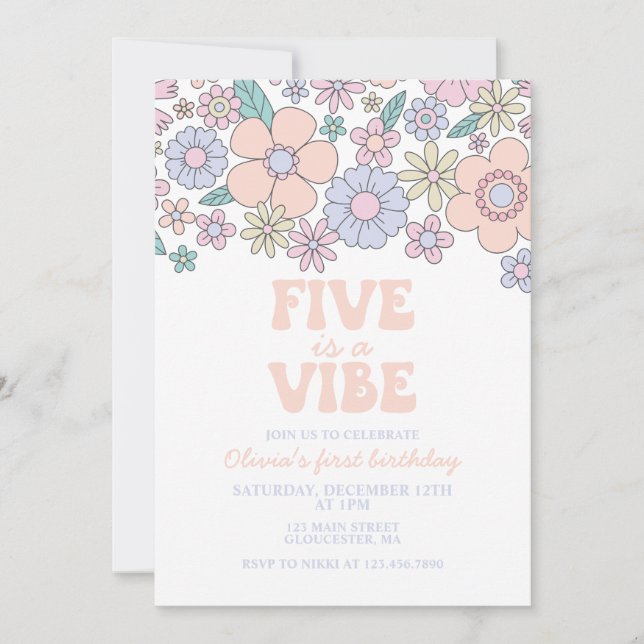 Groovy Five är en stämning Retro blommig 5-årsdag Inbjudningar (Framsida)