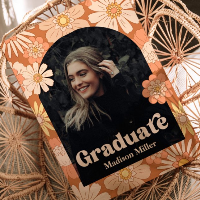 Groovy Graduation Announcement Inbjudningar (Skapare uppladdad)