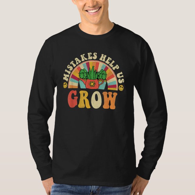 Groovy Growth Mindset Positive Retro Teachers Back T Shirt (Framsida)