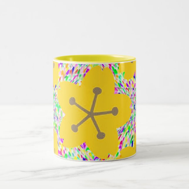 Groovy Gul Blommig Disco Design Två-Tonad Mugg (Center)