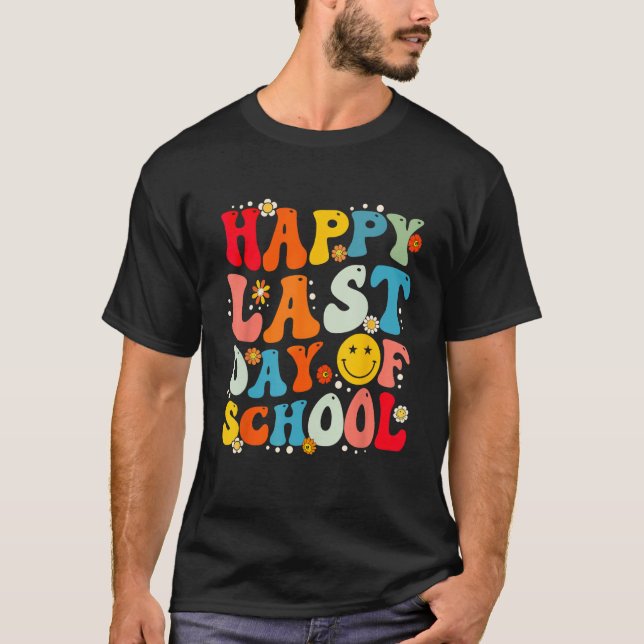 Groovy Happy Last Day of School Teacher Student Gr T Shirt (Framsida)