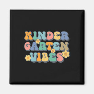 Groovy Hej Kindergarten Vibes Retro Teacher Tillba Magnet