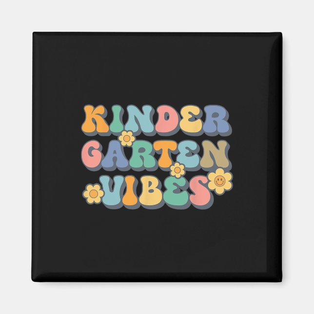 Groovy Hej Kindergarten Vibes Retro Teacher Tillba Magnet (Framsidan)