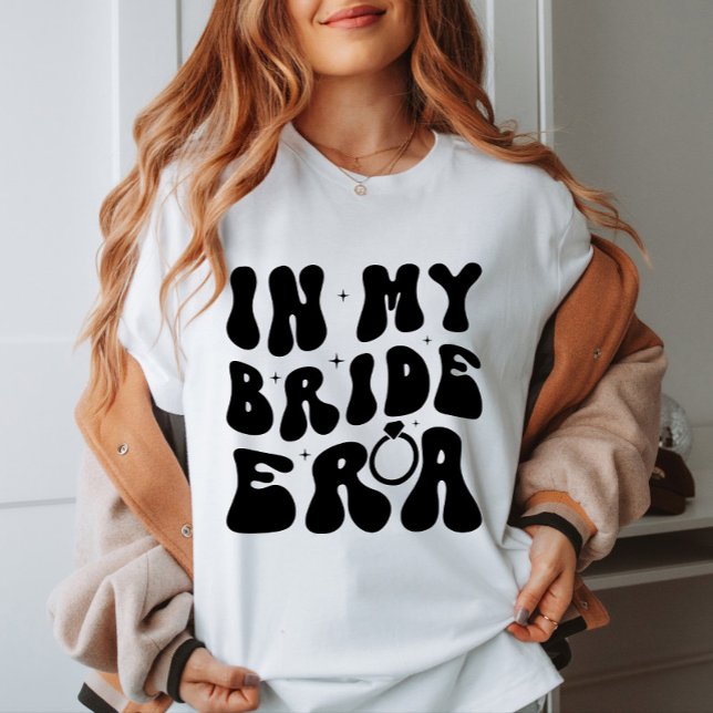 Groovy in my Bride Era T-shirt (Skapare uppladdad)
