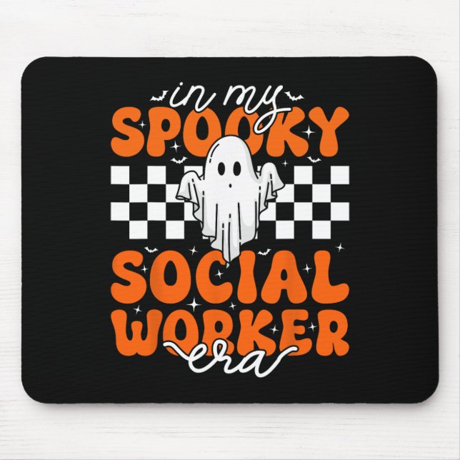 Groovy in my Spooky Social Worker Era Cute Ghost H Musmatta (Framsidan)