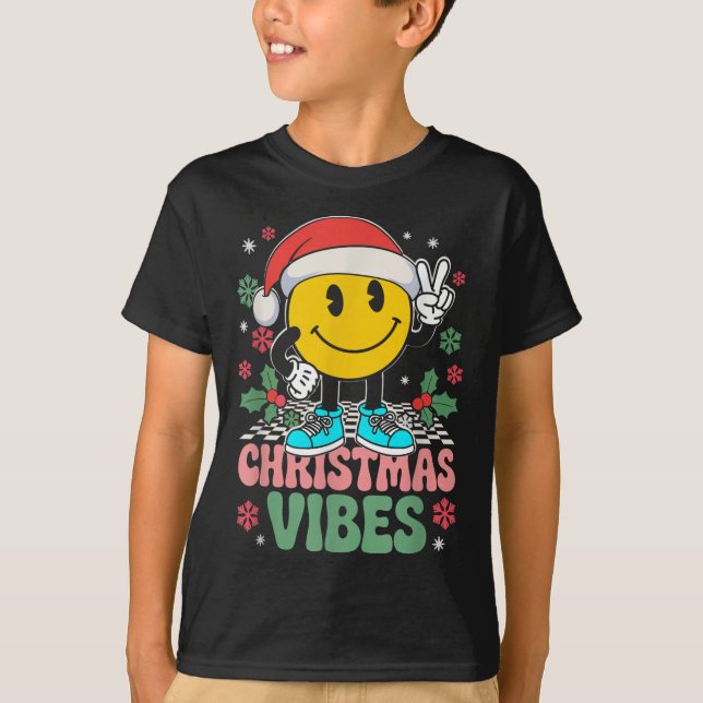 Groovy jul Vibes Smile Wearing Santa Hat Xma T Shirt (Framsida)