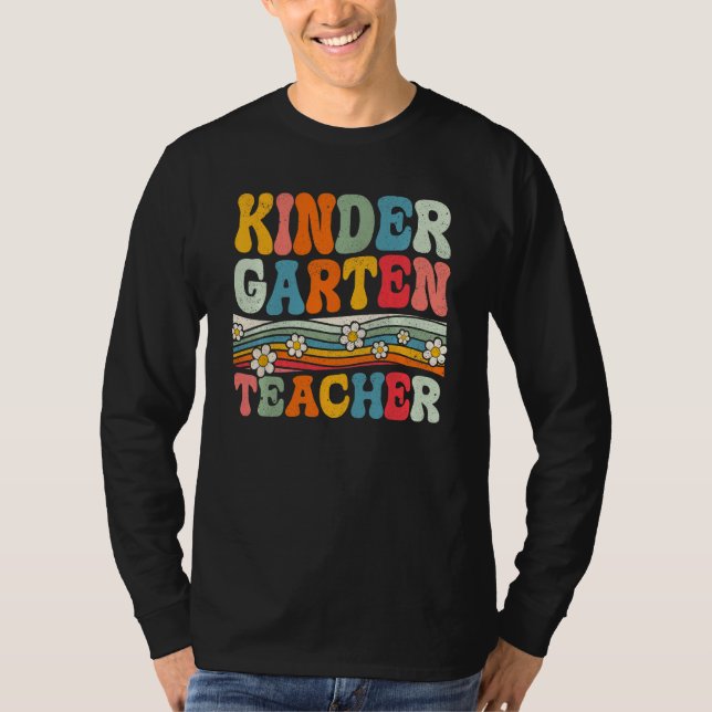 Groovy Kindergarten Teacher First Day Of Back To S T Shirt (Framsida)