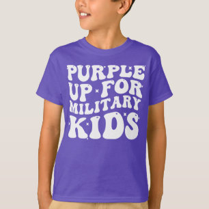 Groovy Lila upp för militära barn till militära ba T Shirt
