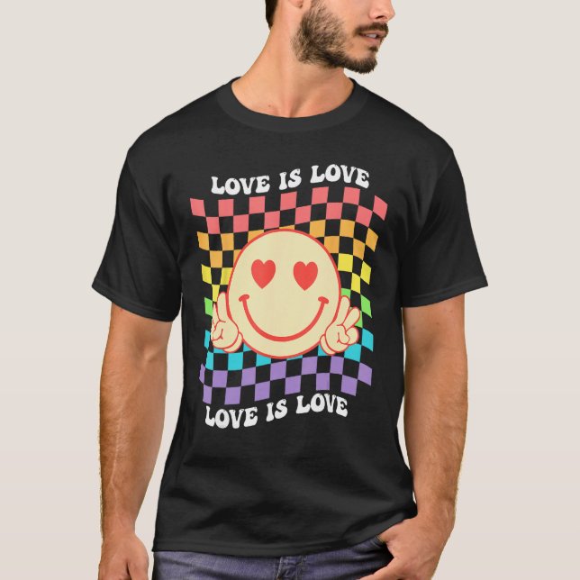 Groovy Love Is Love Hippie Face Rainbow LGBT Gay A T Shirt (Framsida)