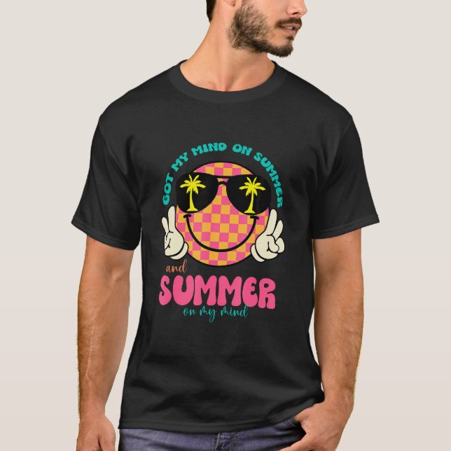 Groovy Lycklig Ansikte Sommar Vibes Har Mitt sinne T Shirt (Framsida)