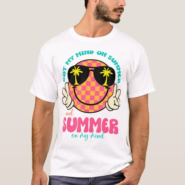 Groovy Lycklig Ansikte Sommar Vibes Har Mitt sinne T Shirt (Framsida)