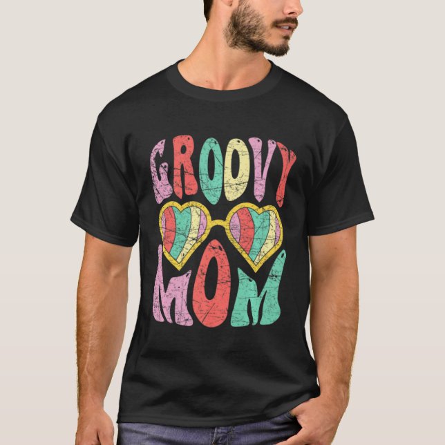 Groovy Mom Retro 70s Aesthetic Heart Glasses Mothe T Shirt (Framsida)
