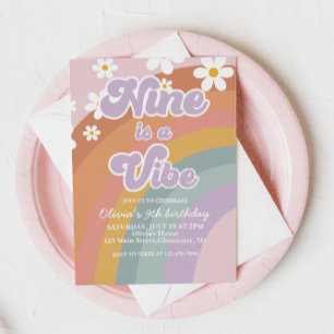 Groovy Nine är en vibe Retro Rainbow 9:e födelseda Inbjudningar